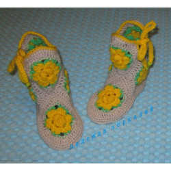 Вышитая подушка Водяная лилия